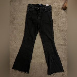 Hollister Size 9 (29) Black Flared Jeans